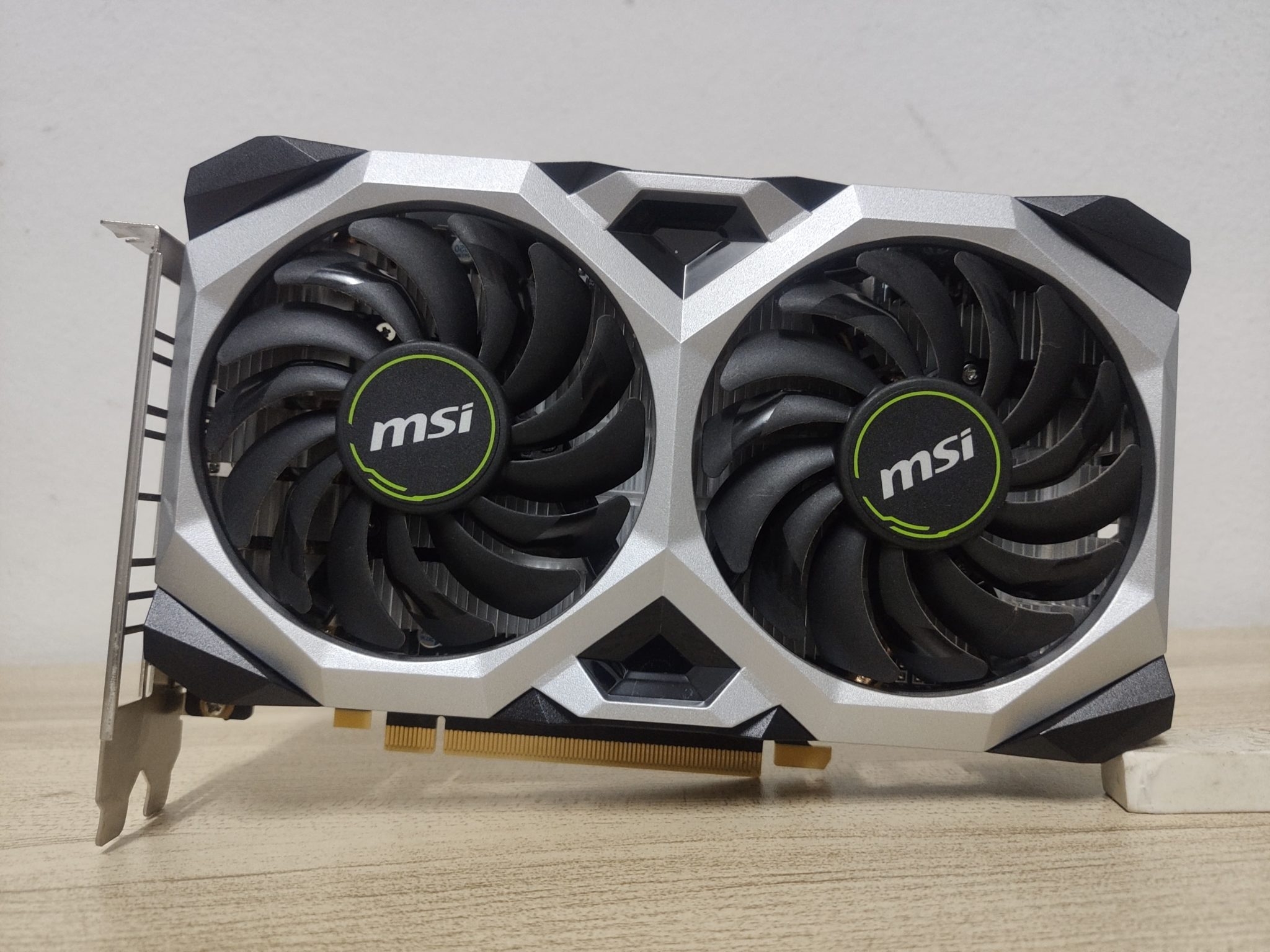 การ์ดจอ MSI GTX 1660 Super Ventus XS OC 6GB GDDR6